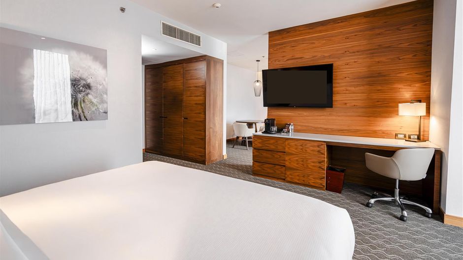 DoubleTree by Hilton Mexico City SantaFe Room