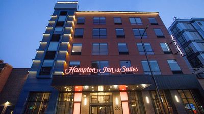 Hampton Inn & Suites Downtown St. Paul