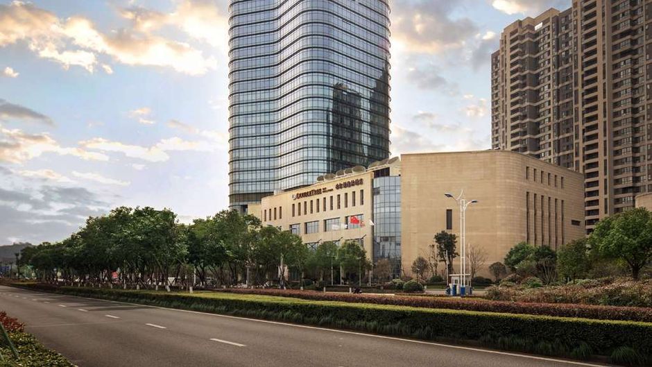 DoubleTree by Hilton Ningbo Beilun Exterior