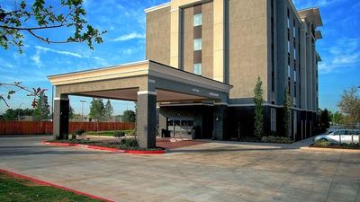 Hampton Inn & Suites Moore