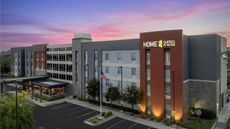 Home2 Suites Phoenix Glendale-Westgate