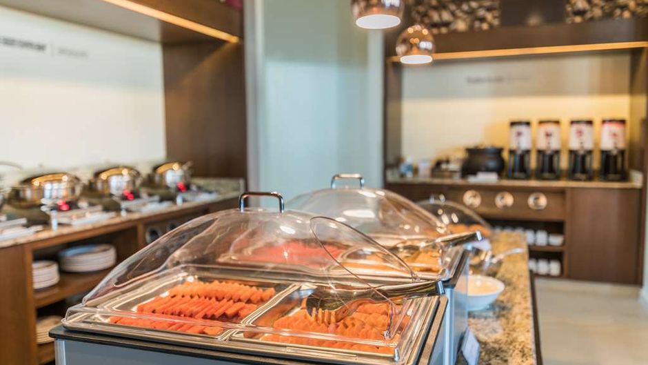 Hampton Inn & Suites by Hilton Salamanca Restaurant