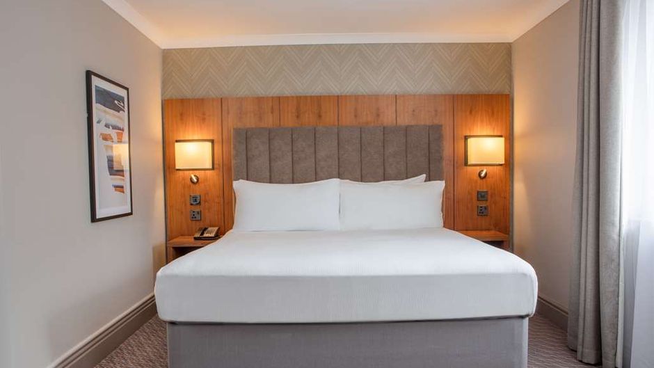 DoubleTree by Hilton Hotel Southampton Room