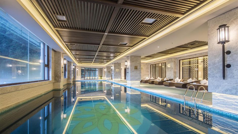 Hilton Sanqingshan Resort Pool