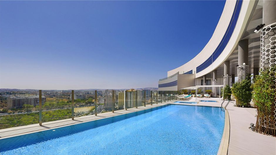 Hilton Tangier City Center Pool