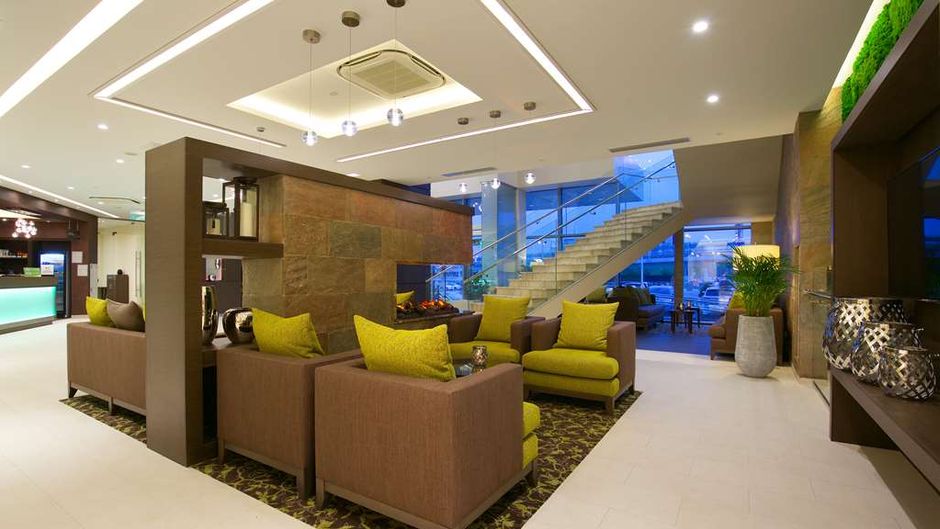 Hilton Garden Inn Volgograd Lobby