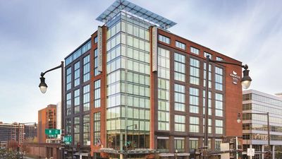 Homewood Suites DC Capitol Navy Yard