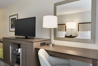 Hampton Inn & Suites Niles/Warren
