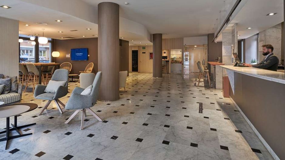 Catalonia Bristol Lobby