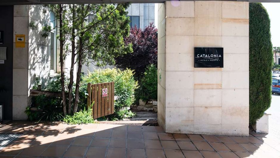 Catalonia Bristol Other