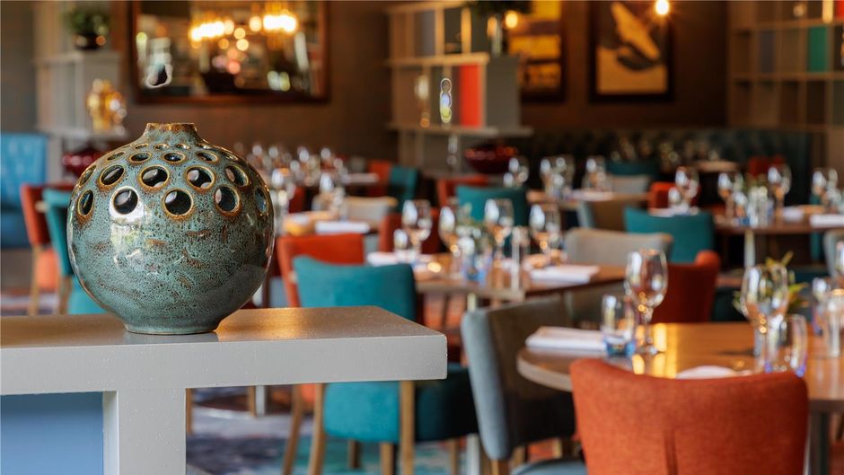 DoubleTree by Hilton Edinburgh Airport Restaurant