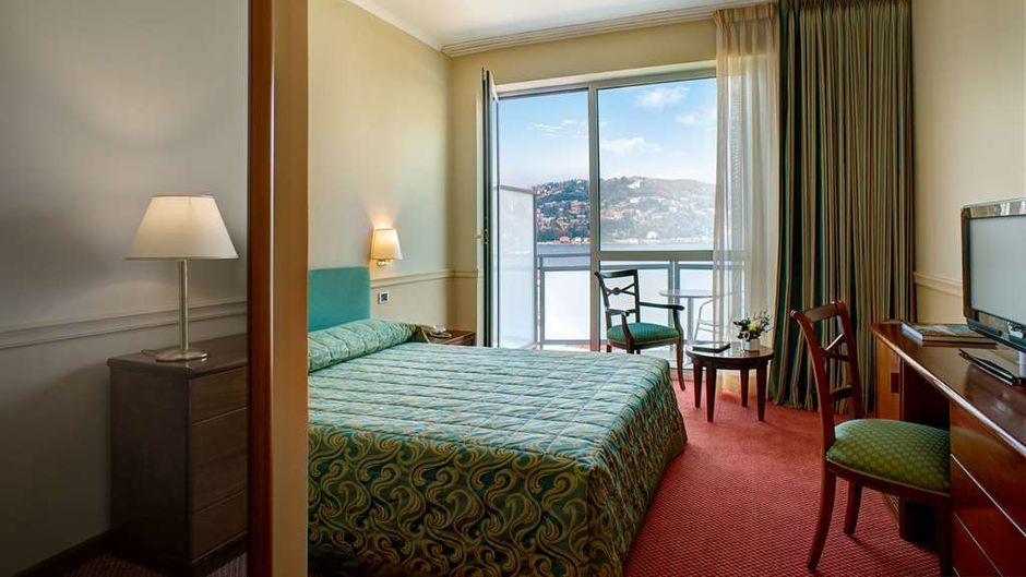Barchetta Excelsior Hotel Room