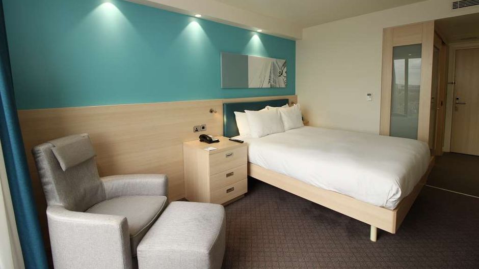 Hampton by Hilton London Excel Room