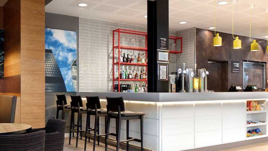 Hampton by Hilton London Excel Restaurant