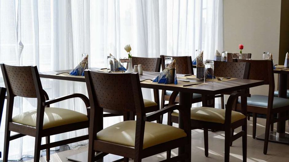 Best Western Plus Buraidah Restaurant