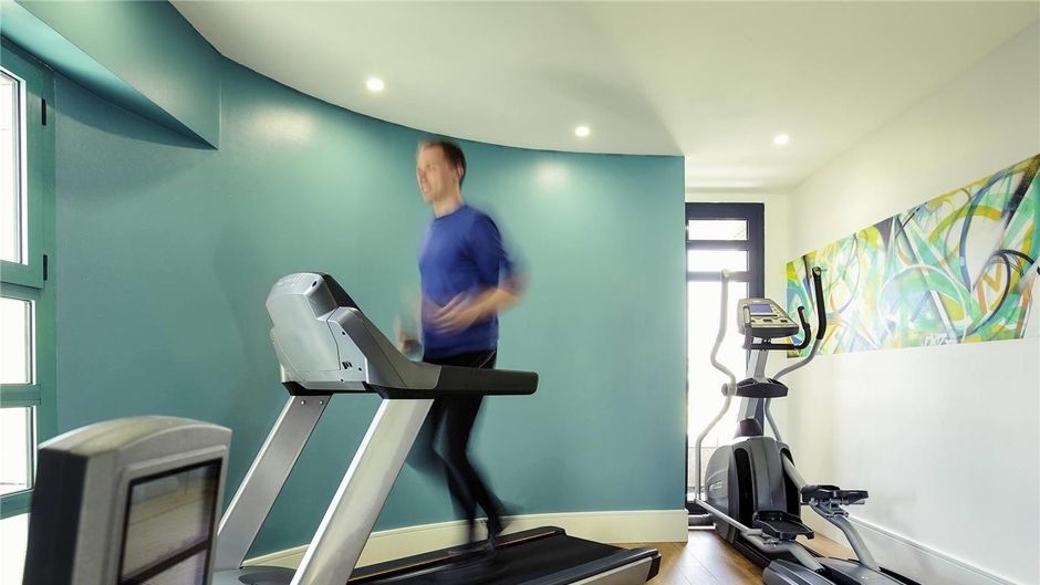 Mercure Paris Saint-Ouen Health