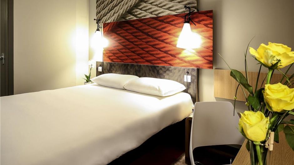 Ibis Niort Est Mendes France Room