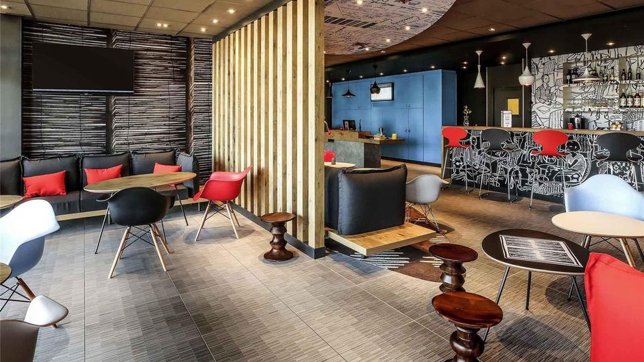 Ibis Niort Est Mendes France Exterior