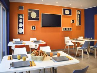 Ibis Styles La Louviere