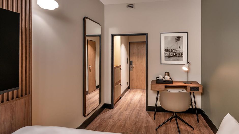 Hotel Astor Kiel by Campanile Room