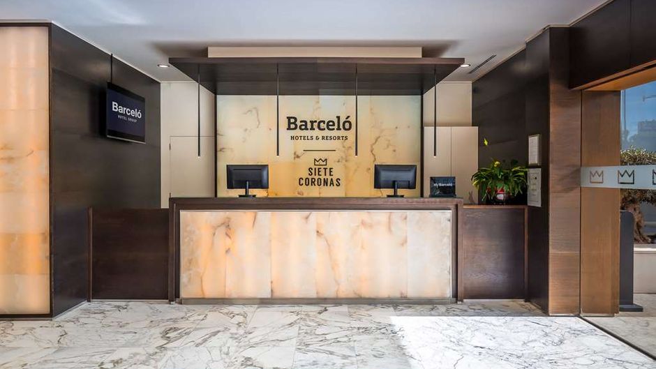 Barcelo Murcia Siete Coronas Lobby