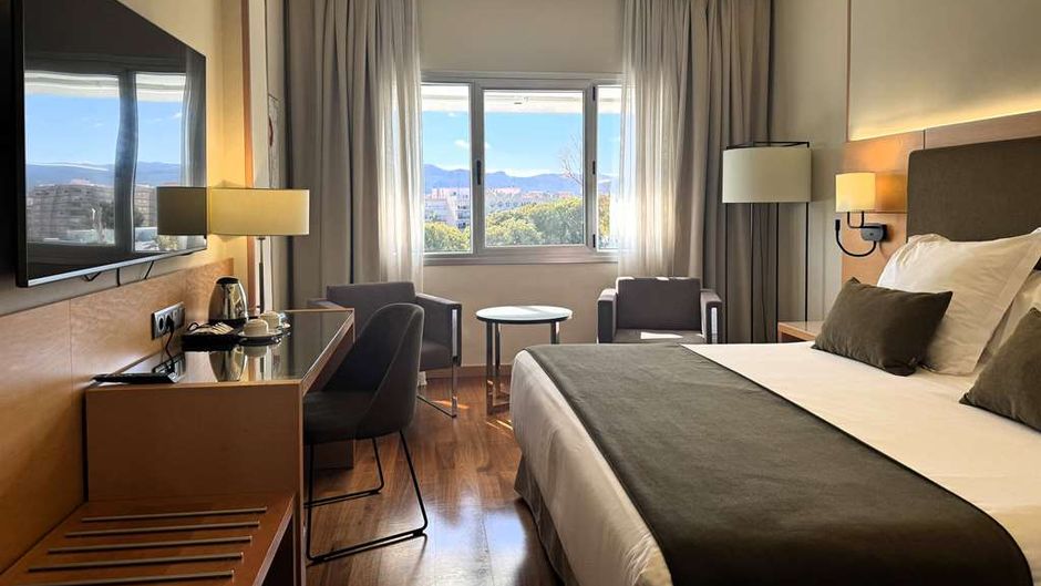 Barcelo Murcia Siete Coronas Room