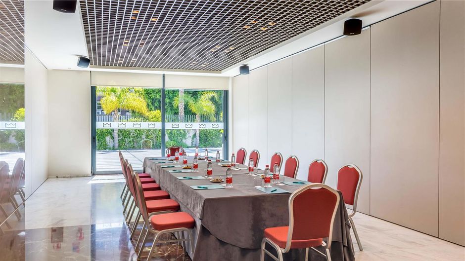 Barcelo Murcia Siete Coronas Meeting