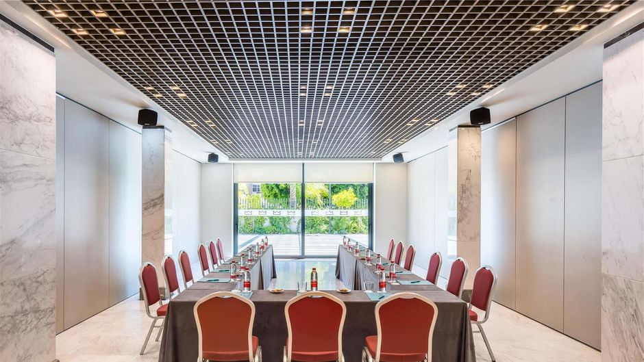 Barcelo Murcia Siete Coronas Meeting