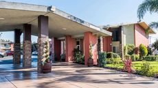 Days Inn & Suites Lodi