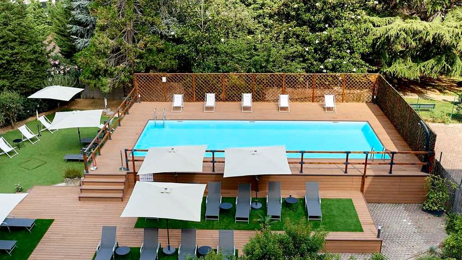 Occidental Aurelia Pool