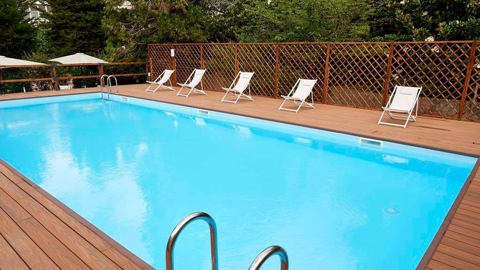 Occidental Aurelia Pool