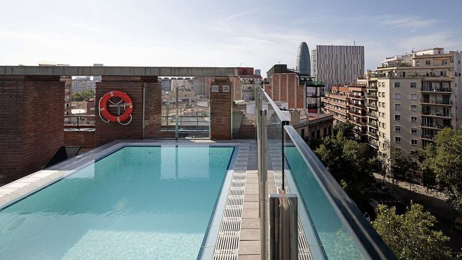 Catalonia Albeniz Pool