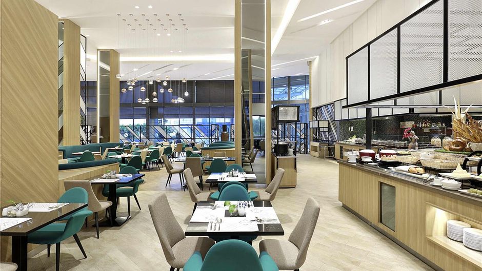 Novotel Samator Surabaya Timur Restaurant