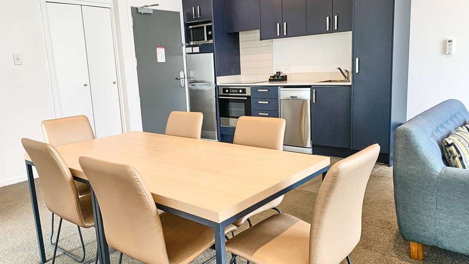 Ramada Suites Albany, Auckland Room