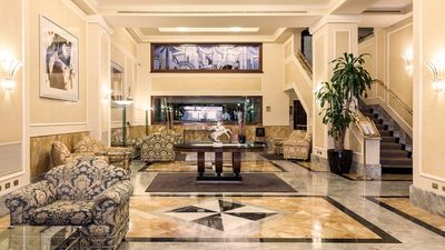 Adi Doria Grand Hotel