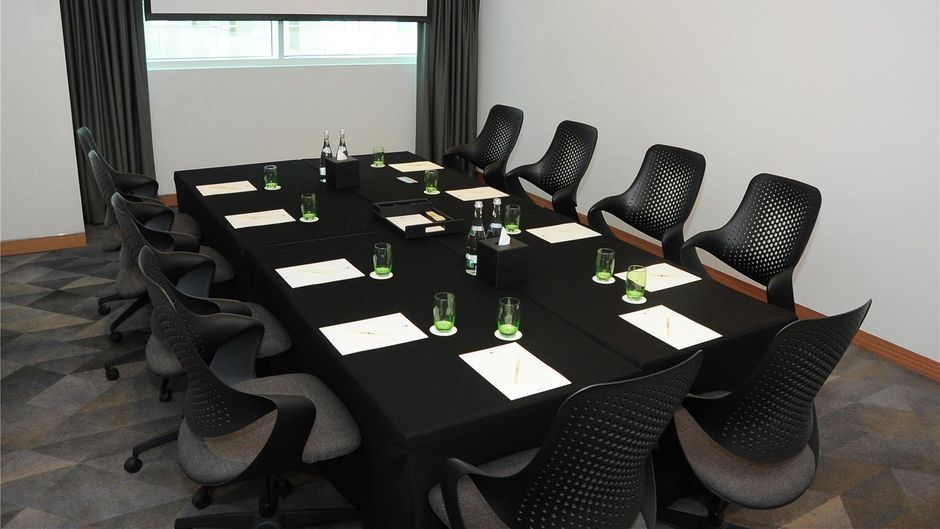 DoubleTree by Hilton Dubai-Business Bay Meeting