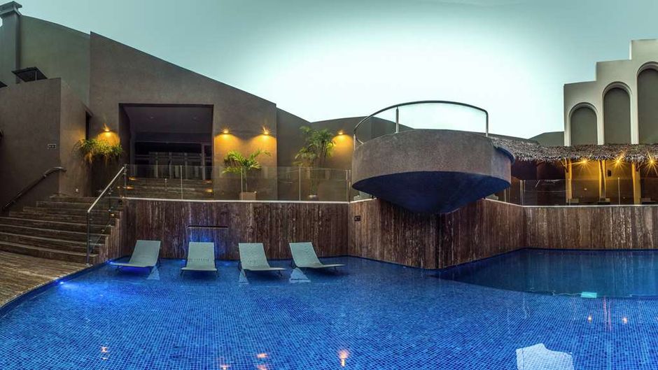 DoubleTree by Hilton Hotel Iquitos Pool