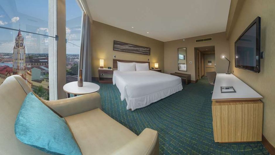 DoubleTree by Hilton Hotel Iquitos Room
