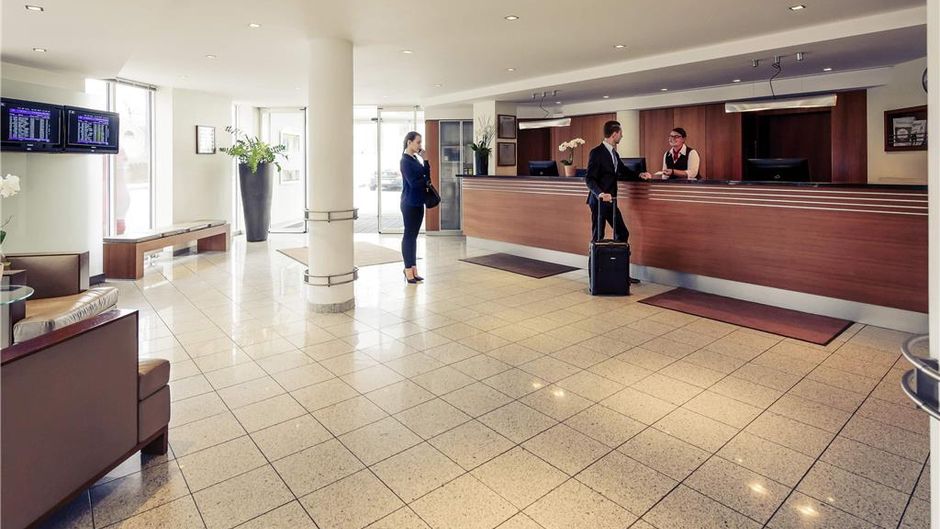 Mercure Muenchen Freising Airport Exterior