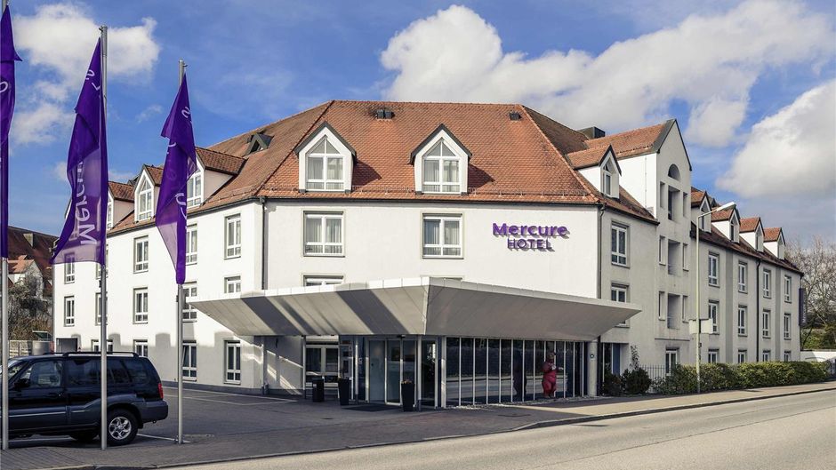 Mercure Muenchen Freising Airport Exterior