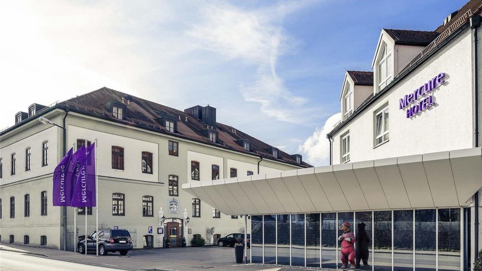 Mercure Muenchen Freising Airport Exterior