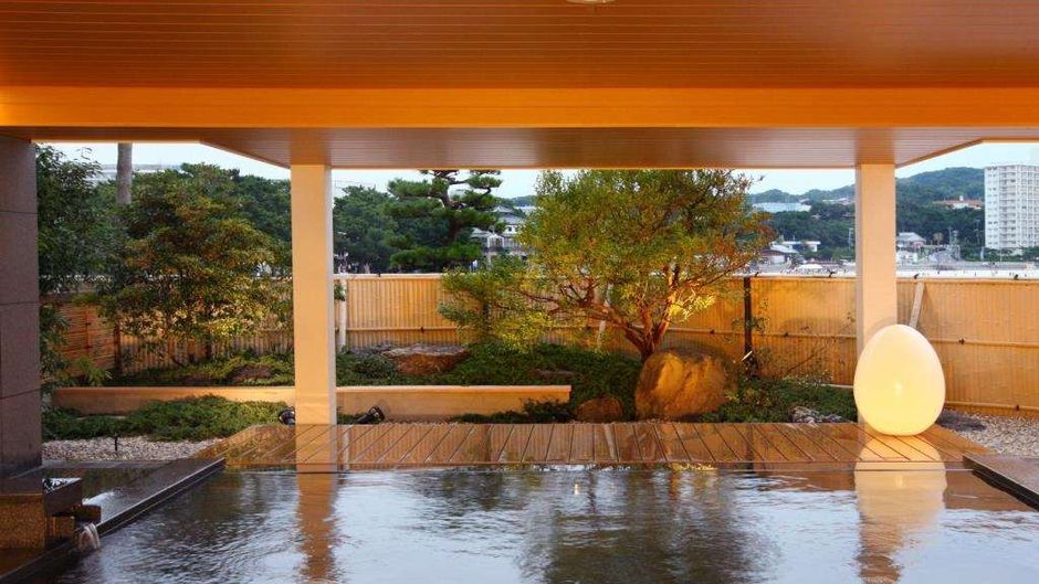 Shiraraso Grand Hotel Pool