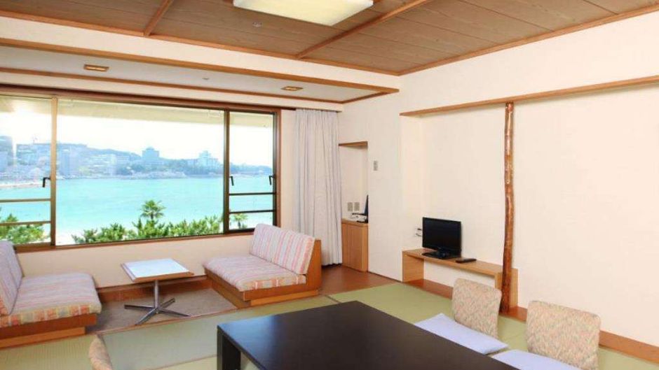 Shiraraso Grand Hotel Lobby