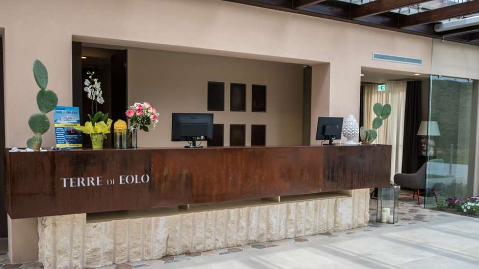 Best Western Plus Hotel Terre di Eolo Lobby