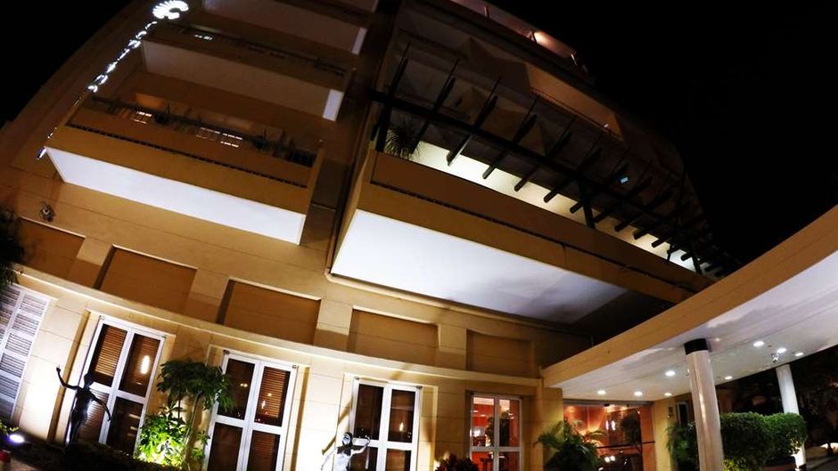 Hotel Continental Luanda Exterior
