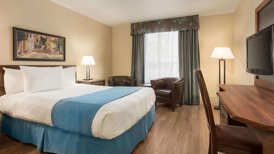 Days Inn Levis Room
