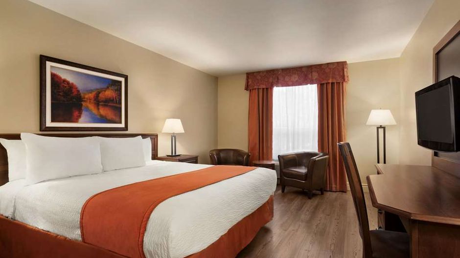 Days Inn Levis Room