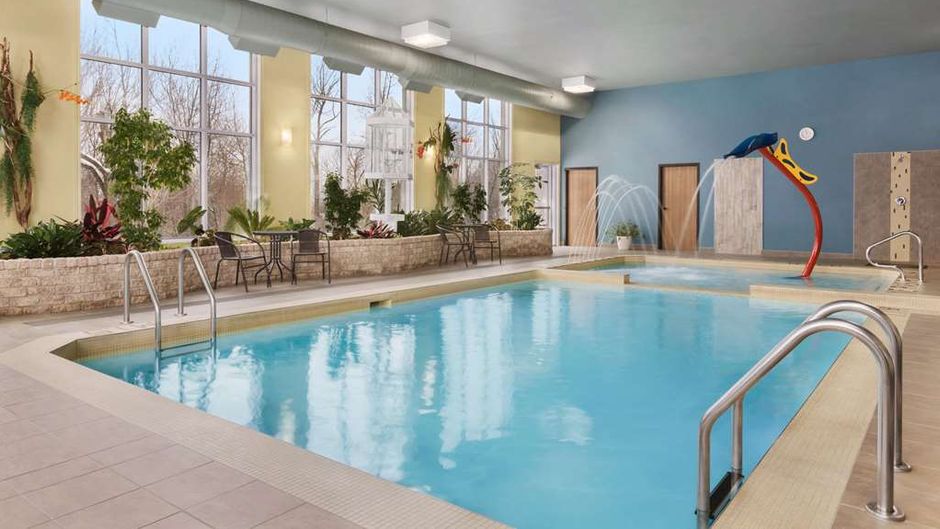 Days Inn Levis Pool
