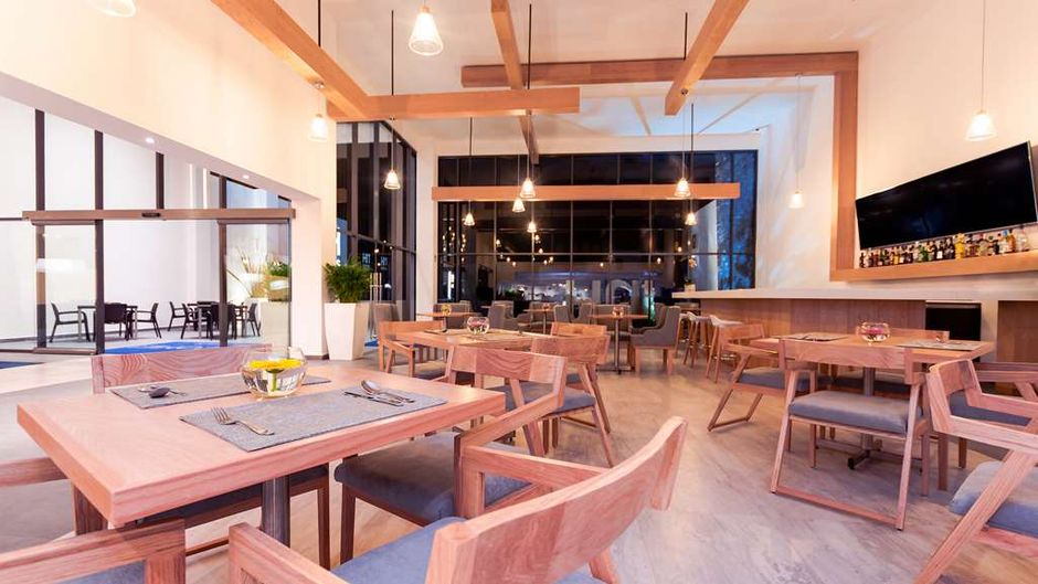 NH San Luis Potosi Restaurant