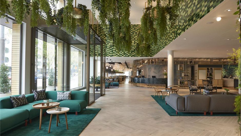 Hyatt Regency Amsterdam Lobby